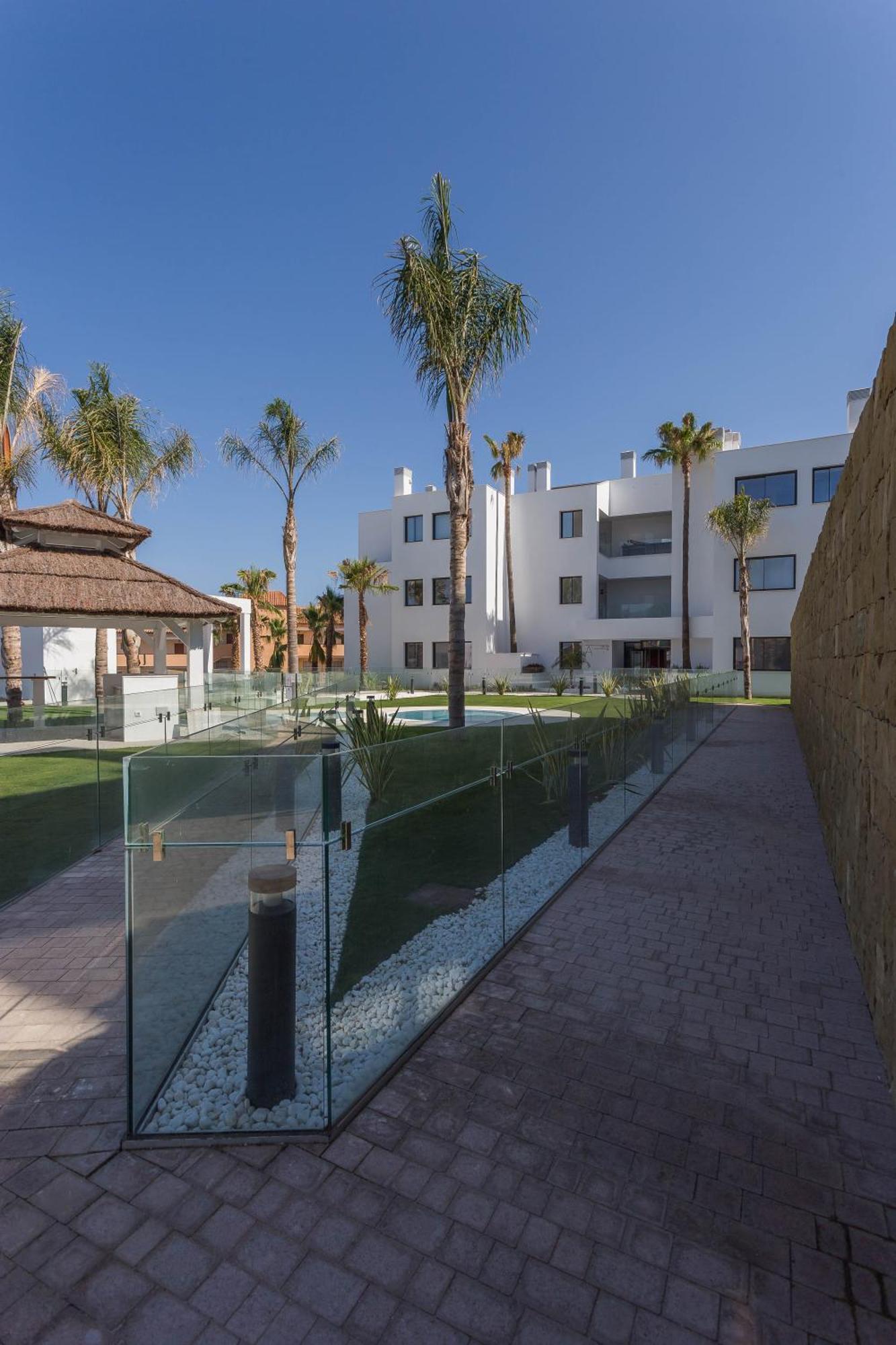 丰希罗拉Luxury 2Br Seaviews - Santa Barbara Heights公寓 外观 照片