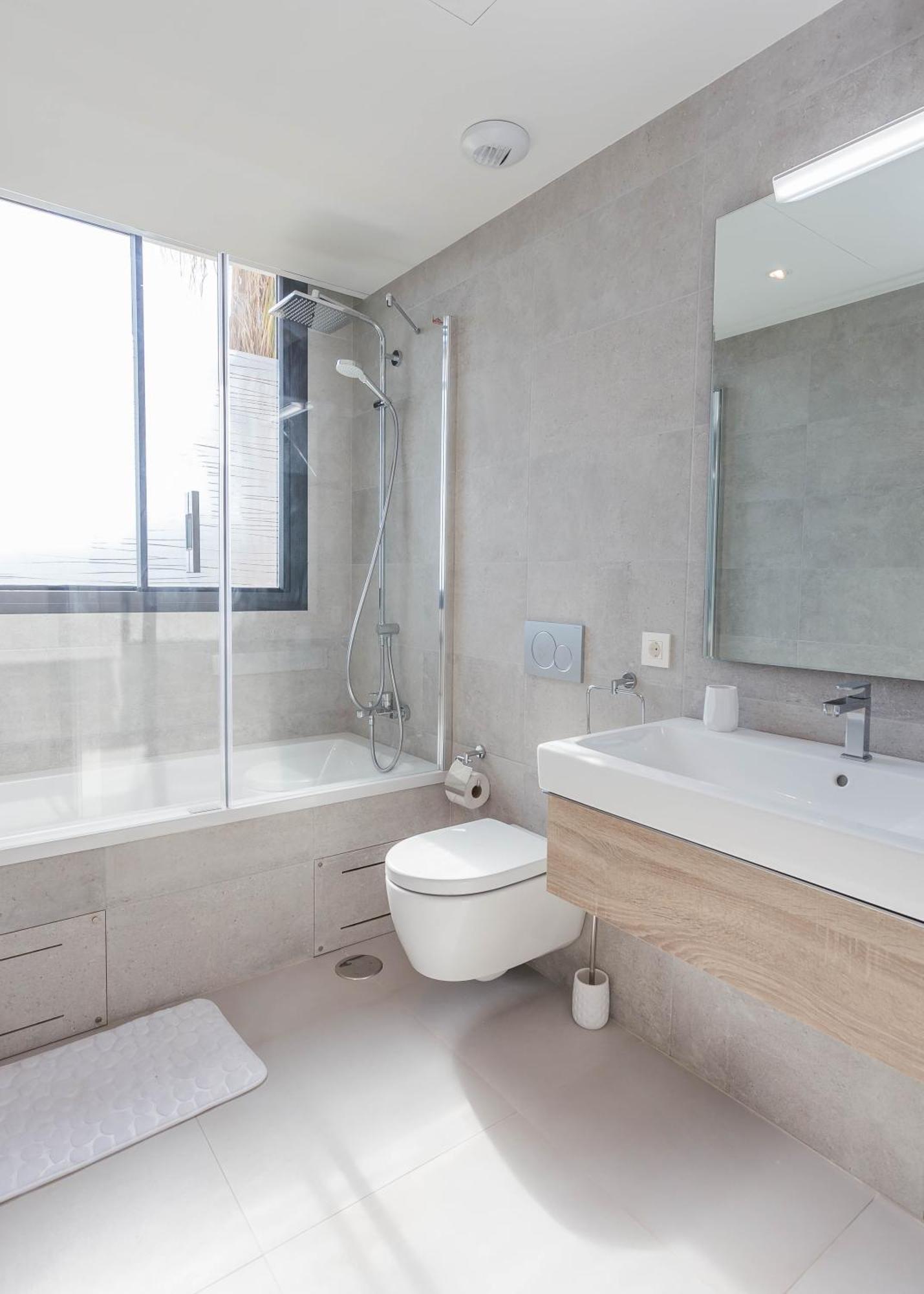 丰希罗拉Luxury 2Br Seaviews - Santa Barbara Heights公寓 外观 照片