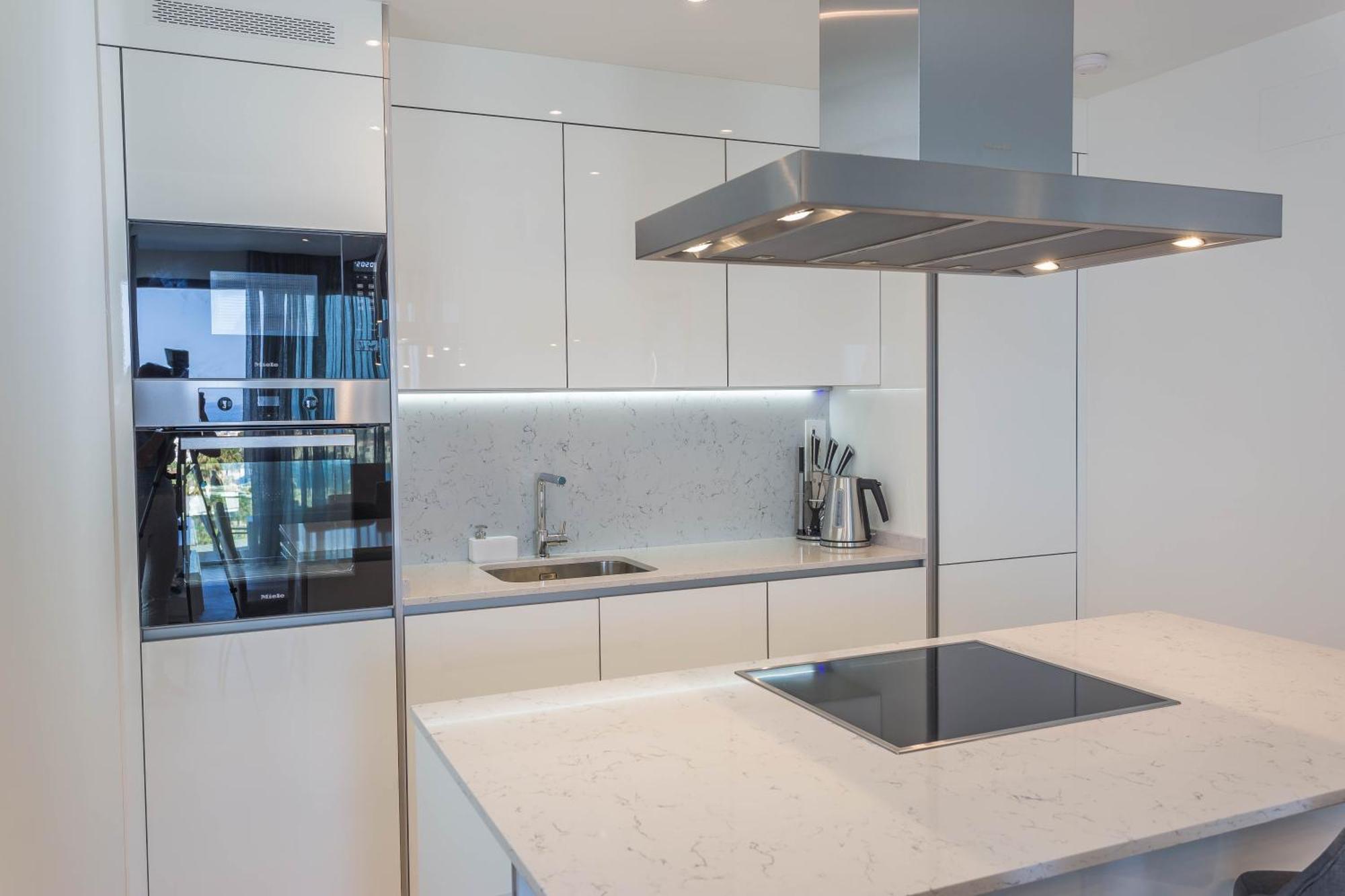 丰希罗拉Luxury 2Br Seaviews - Santa Barbara Heights公寓 外观 照片