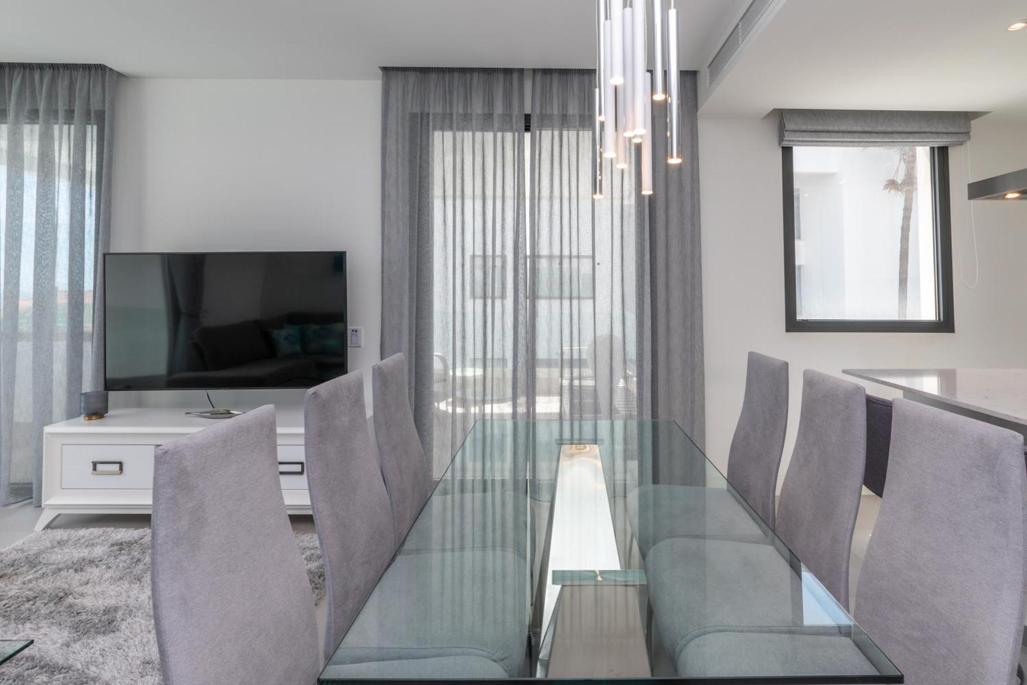 丰希罗拉Luxury 2Br Seaviews - Santa Barbara Heights公寓 外观 照片